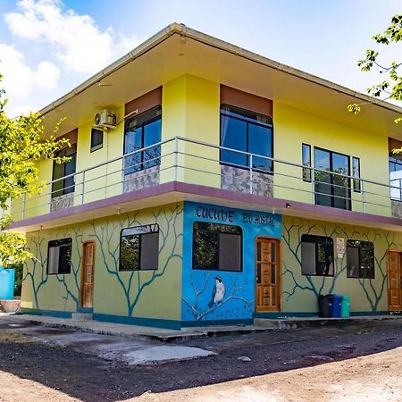 Cucuve Eco Hostal Puerto Baquerizo Moreno Luaran gambar