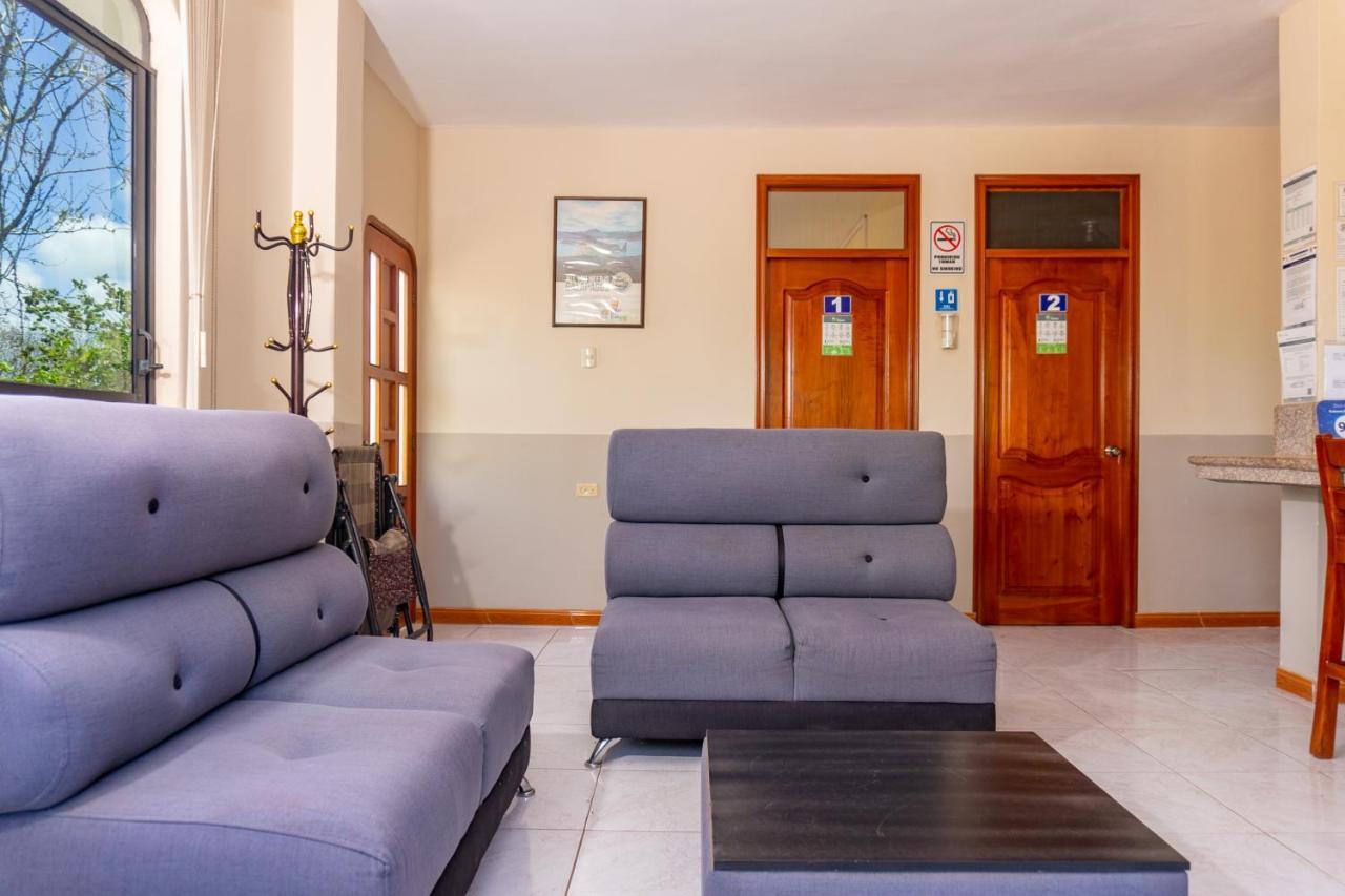 Cucuve Eco Hostal Puerto Baquerizo Moreno Luaran gambar