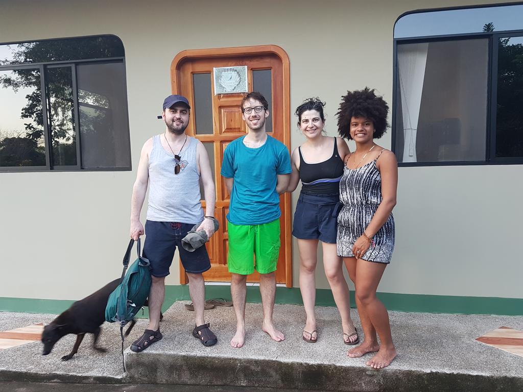 Cucuve Eco Hostal Puerto Baquerizo Moreno Luaran gambar